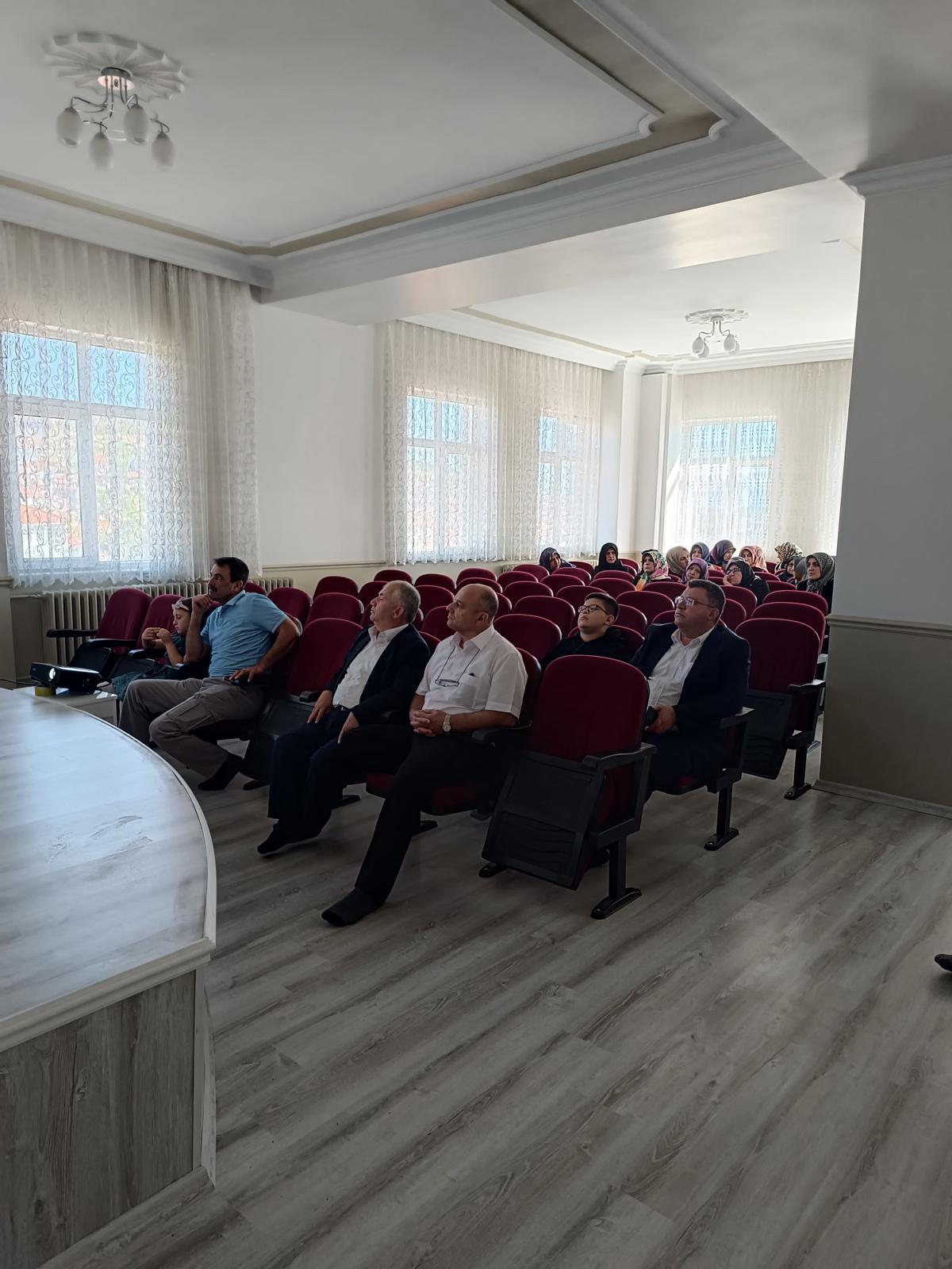 28.09.2024 umre semineri fotoğrafı 7